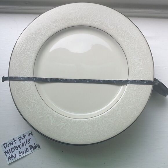 American Manor Real China Chantilly collection dinnerware . - Picture 4 of 14